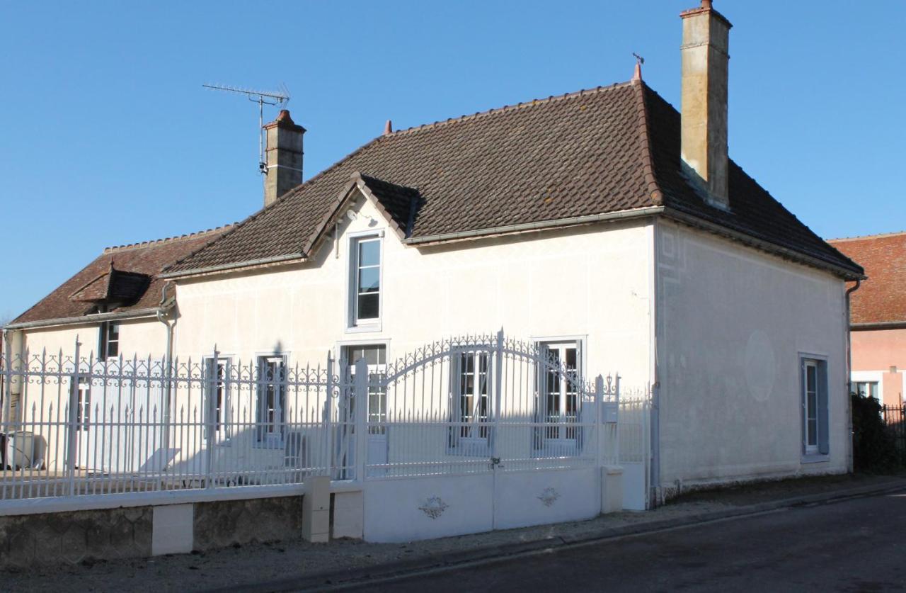 Villa La ferme de mon enfance à Villechétif Extérieur photo