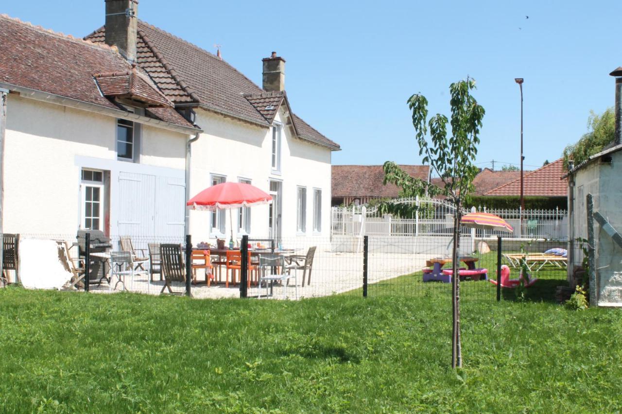 Villa La ferme de mon enfance à Villechétif Extérieur photo